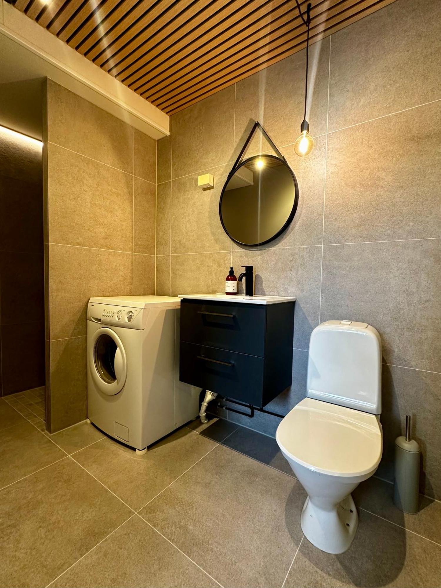 Sommaroya Beach Apartment ترومسو المظهر الخارجي الصورة